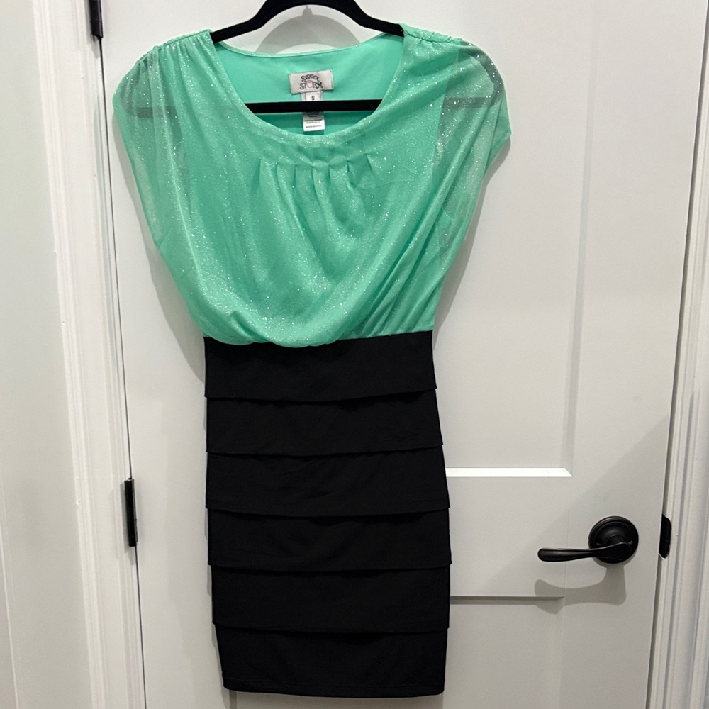Sweet Storm Shimmering Mint and Black Midi Dress